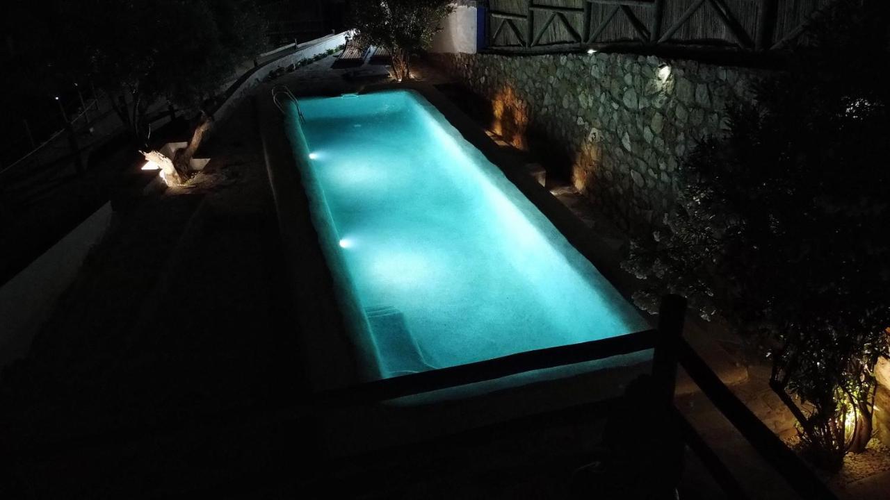 Villa For 4 With A Private Pool & Garden Bédar Extérieur photo
